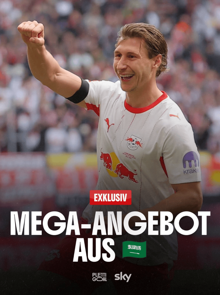 Soccer player in a white kit with a raised fist celebrates on a crowded stadium, with 'EXKLUSIV MEGAANGEBOT AUS' on the cover.